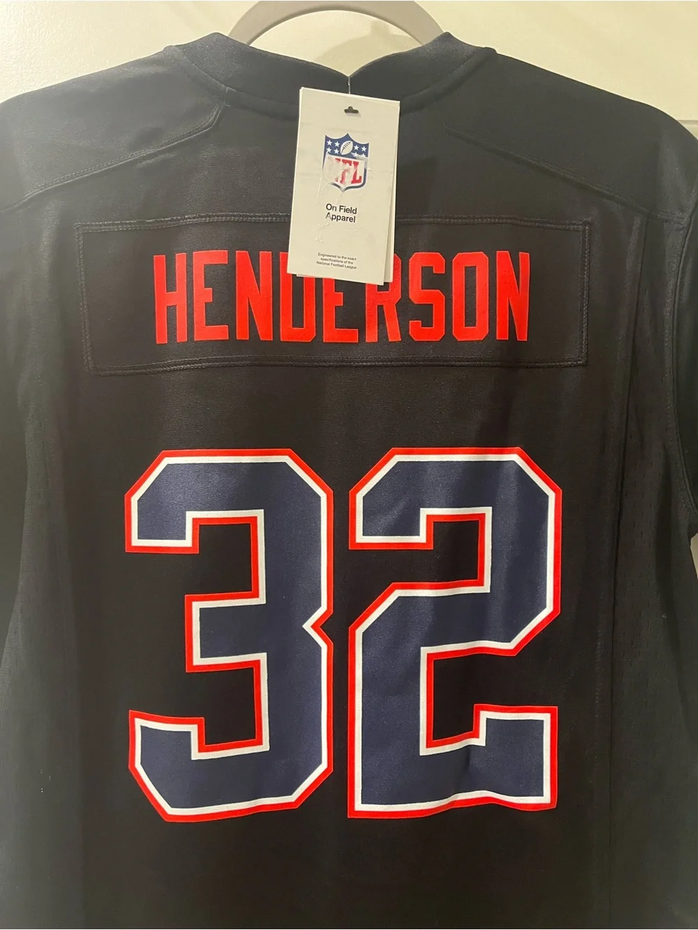 NWT Nike YOUTH New England Patriots Jersey #32